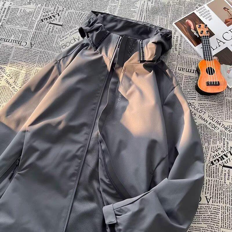 2026 Spring & Fall Trendy Men's Hooded Windbreaker for Couples - New Casual Loose-Fit Jacket.