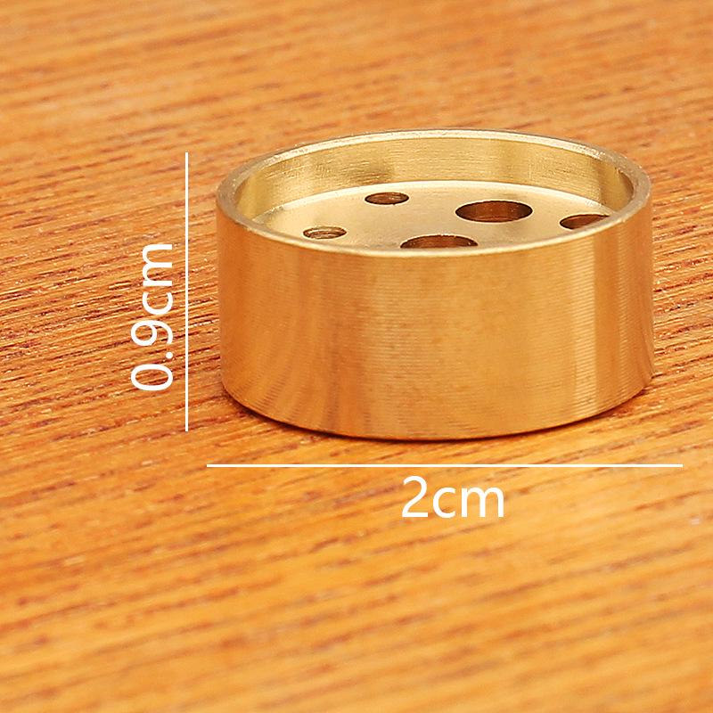 

Латунная подставка для благовоний с несколькими отверстиями: Девятидырочная горелка, маленькая подставка для благовоний для церемониального использования.