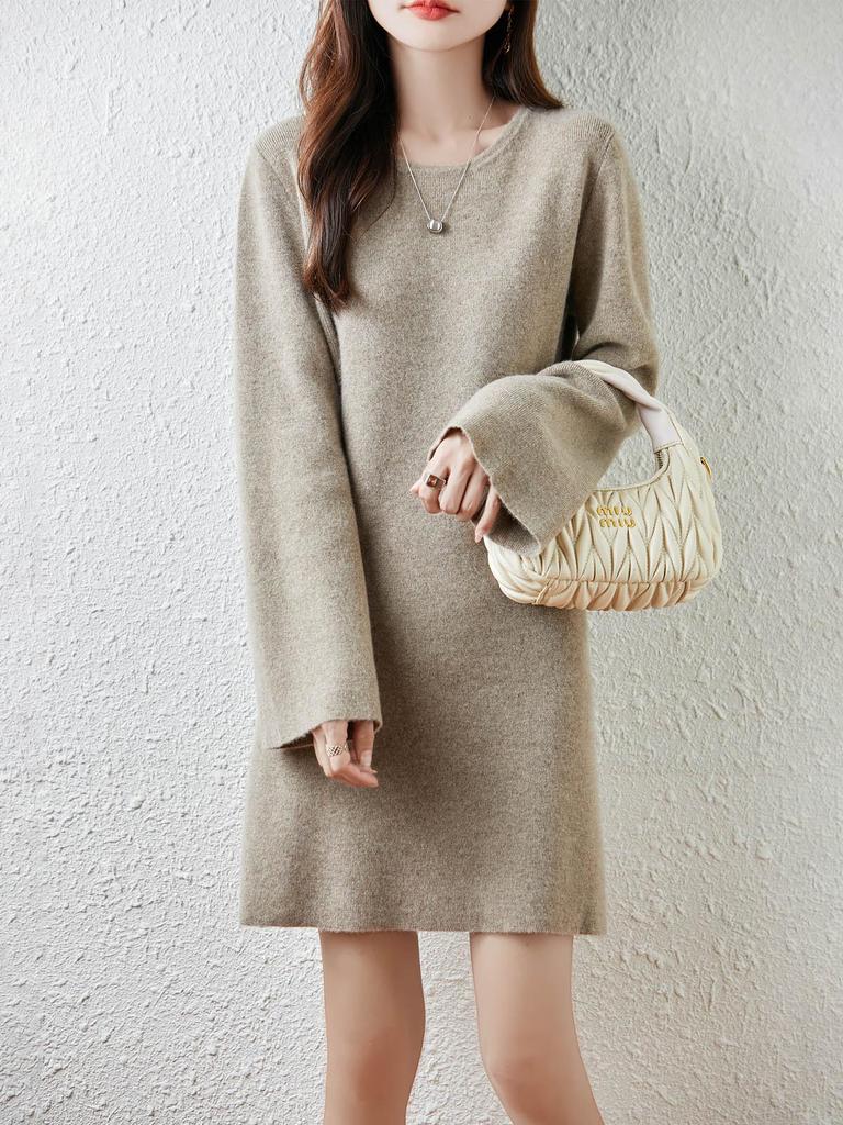 2025 Autumn/Winter Pure Wool Plus Size Round Neck Knitwear - Mid-Length Long Sleeve, Simple Style