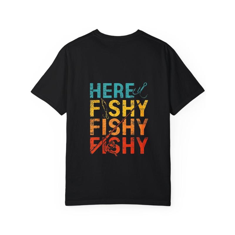 Crew Neck T Shirt White Here Fishy Fishy Fishy Fishing Rod and Hook Graphic for Outdoor Activities and Casual Wear