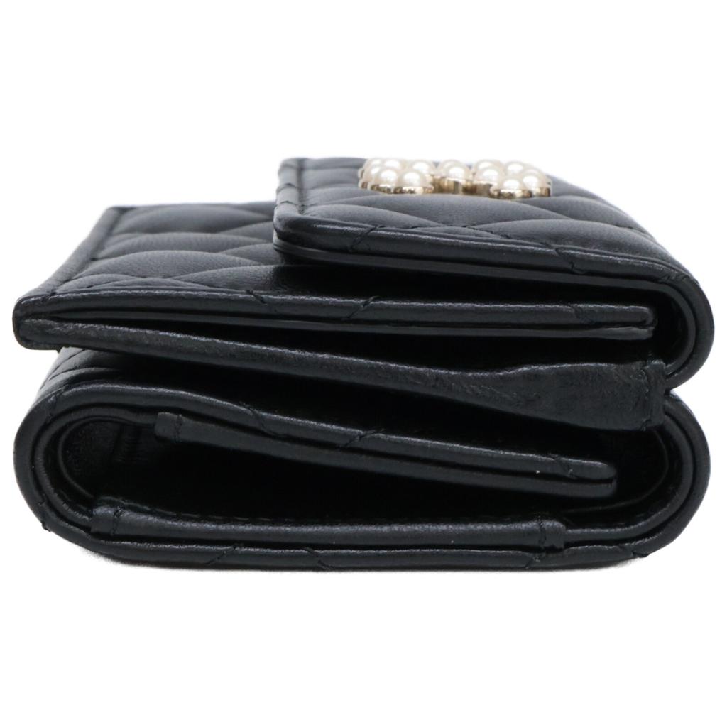 CHANEL AP3808 Matelassé Lambskin Pearl CC Logos Small Flap Wallet Tri-fold wallet (with Coin Pocket) Black/GDHardwareUsed