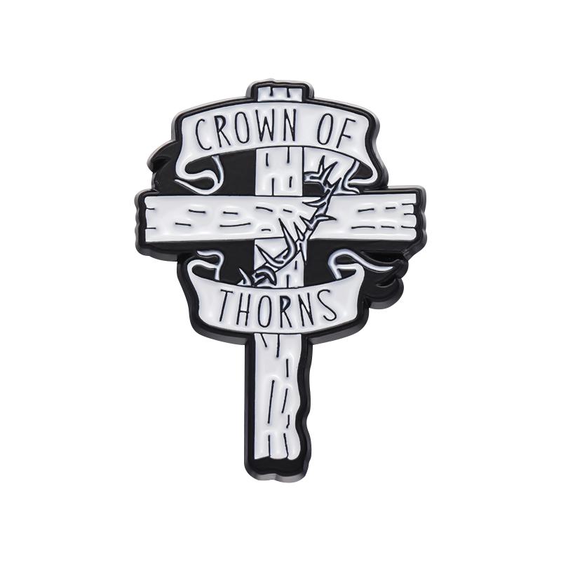 Spille Smaltate Croce di Gesù Personalizzate Corona di Spine Brooches Cristiani Distintivi da Giacca Gioielli Gotici Regalo per Amici