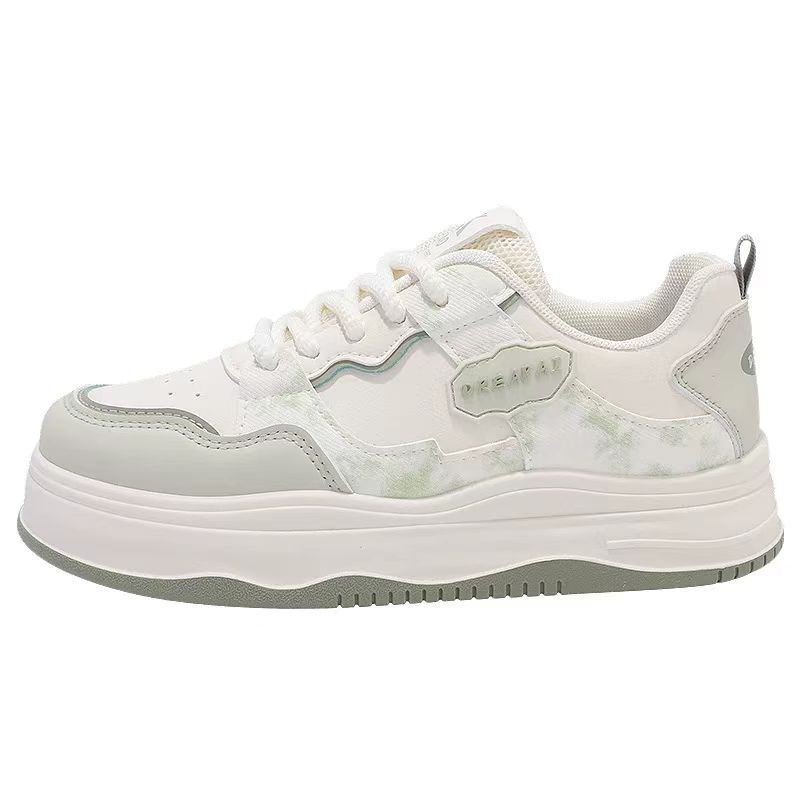 Neue süße Board-Schuhe Damen Plateau Milch Huhu lässig vielseitig schick Nische Student Sportschuhe