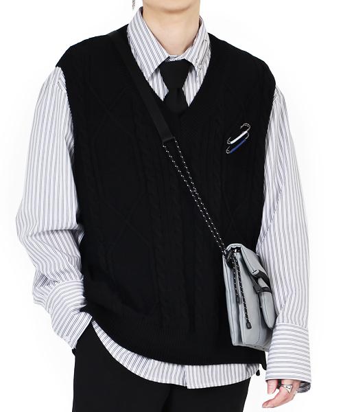 ACHA Cotton Aran Colored Safety Pin Knit Vest _ Black