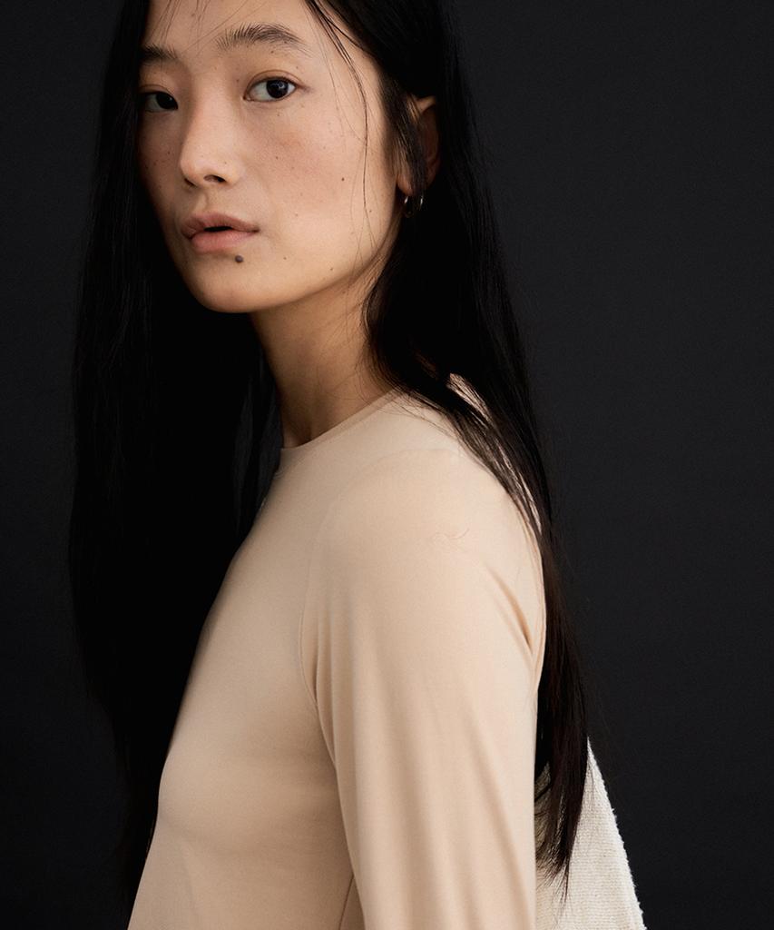 Tallita Slim Top / Skin