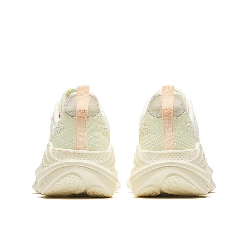 Anta Ling Yun 3 Wear-Resistant Slip-Resistant Low-Top Running Shoes Women's Yellow Beige Sneakers 922355556-1