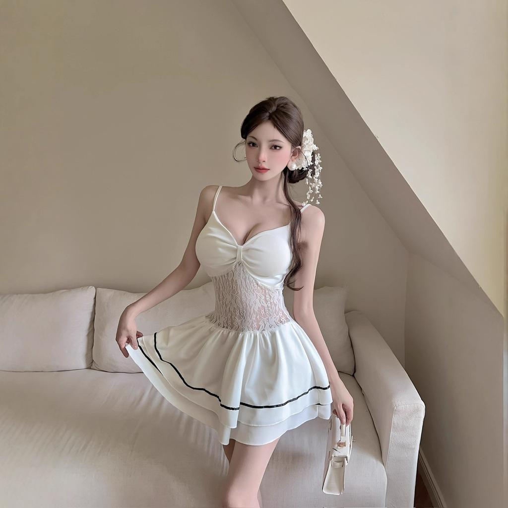 Small sexy backless V-neck suspender dress women's summer lace stitching waist and thin ruffle edge short skirt