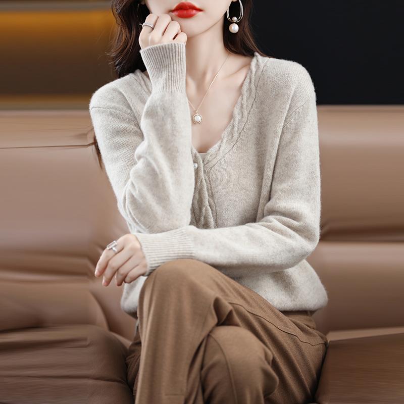 Dámský kašmírový kardigan Qinghe kašmír 30% kašmír 70% vlna podzimní a zimní kašmírový zahuštěný kardigan měkký a hřejivý