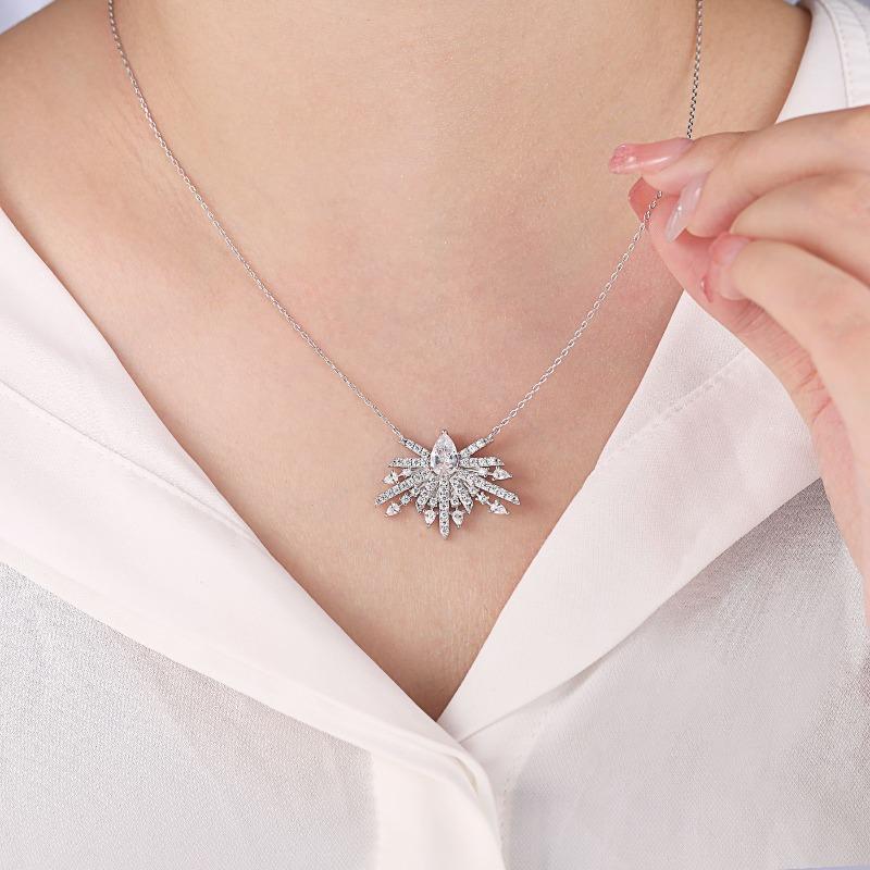 Jewelry S925 sterling silver zircon necklace high-end sense European and American fashion collarbone chain women's big-name silver jewelry