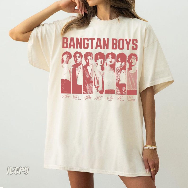 

Футболка з підписами учасників Bangtan Boys, Футболка BTS World Tour 2026 BT21, Повернення BTS, Концерт BTS, Подарунок Kpop для Army, Фанати Kpop XXL білий