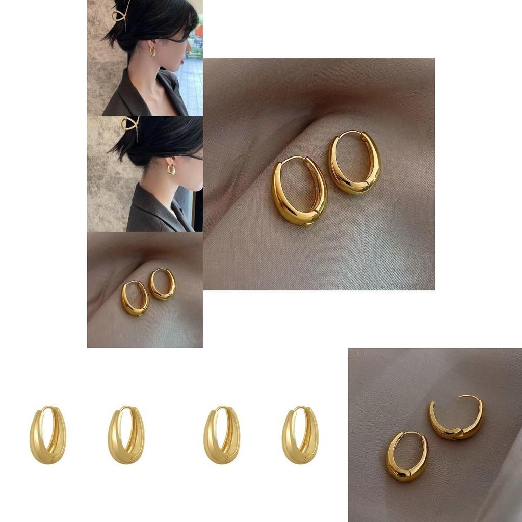 Modern And Stylish Gold Geometric Earrings For Women Fashionable And Trendy Accessories