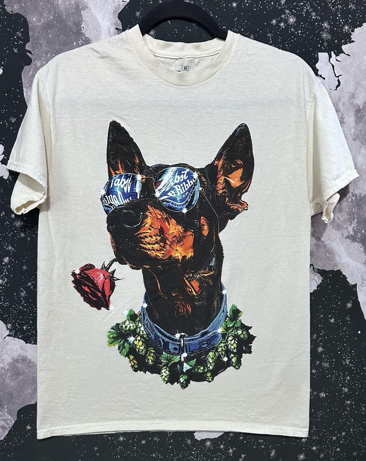 Pabst Blue Ribbon Doberman Pinscher Rose Shirt Men’s Size Medium Unisex T-Shirt S