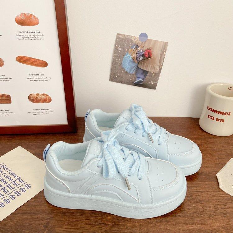 With wide-leg pants casual board shoes women's spring 2025 new Korean version of little white shoes chic sports versatile bread shoes