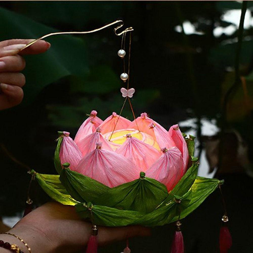Chinese Vintage Handheld Flower Light Hanging Mid-Autumn Festival Lantern  Outdoor