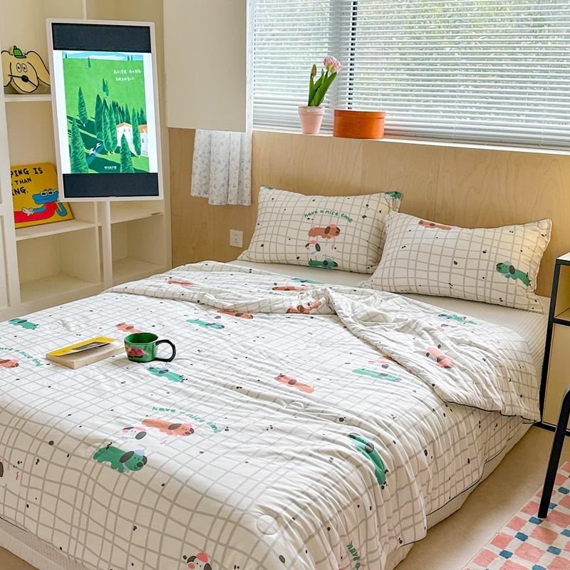 

Новое приятное к коже и удобное летнее одеяло из прохладного шелка класса А «Мороженое» 110 * 150 см Одинарное летнее одеяло 110x150cm 1pcs