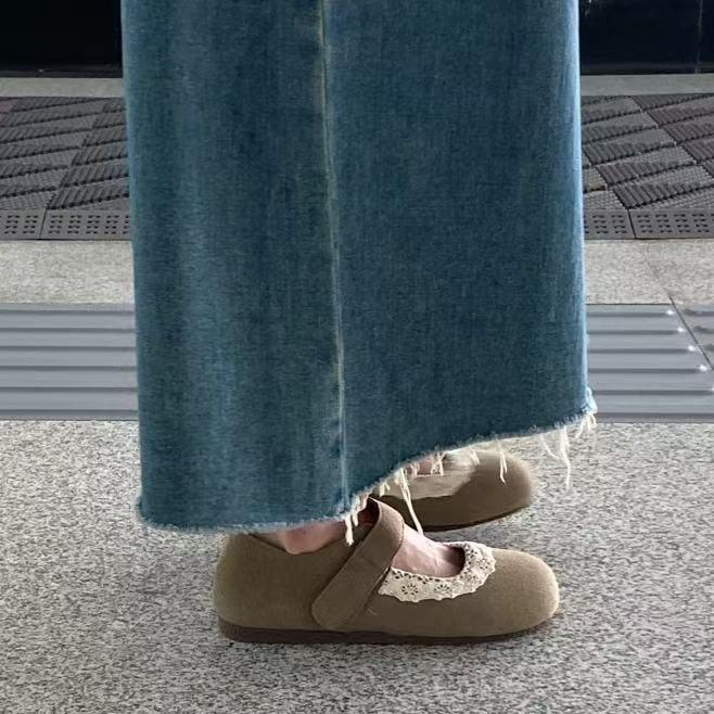 Flat-soled Single Shoes Women's 2025 Spring and Autumn New Mori Round Head Shallow Mouth Velcro Soft-soled Retro Mary Jane Doudou Shoes