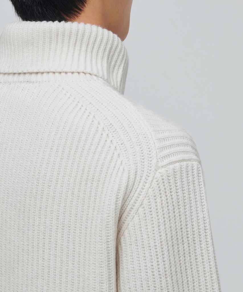 Musinsa Standard Lambswool Ribbed Turtleneck Knit [Ivory]