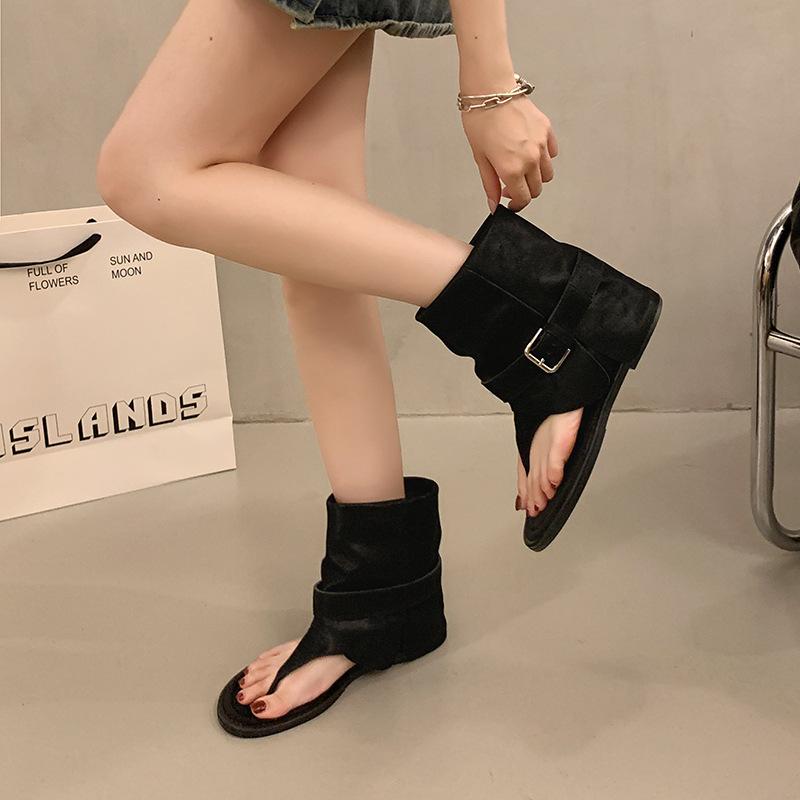 Fashion toe cool boots cover boots summer 2025 new soft leather fashion round head personalized round head Roman sandals