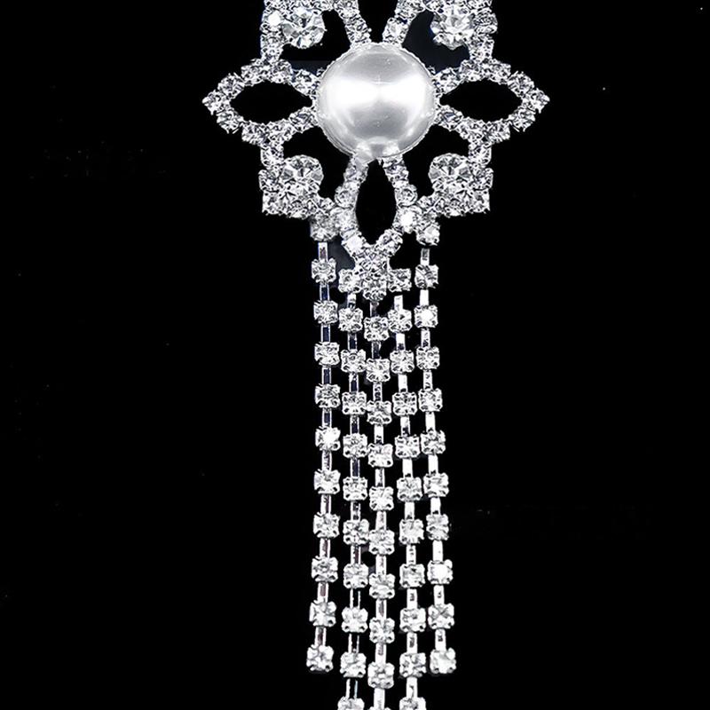 Korean Chain Heart Chain Metal Tassel Brooch For Women Men Suit Decoration Tassel Chain Metal Bead Pin Cloth Jewelry Accessories