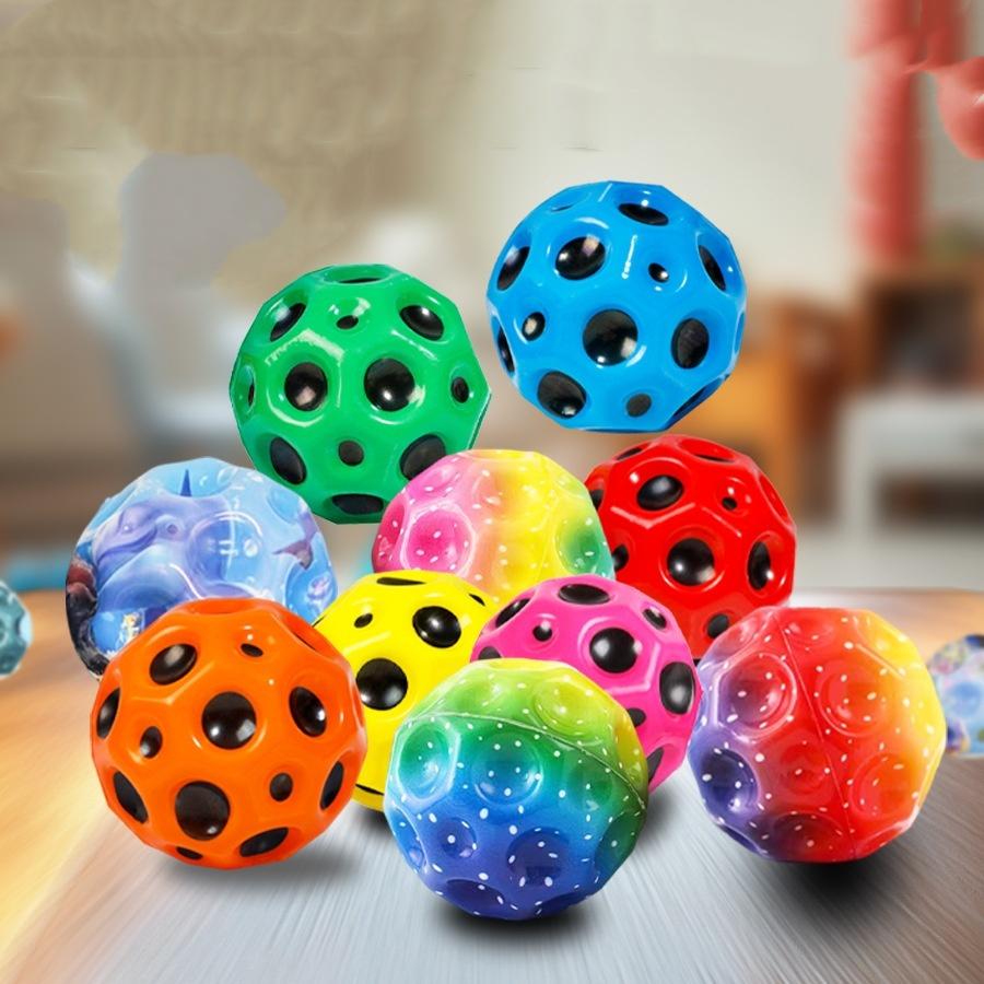 2 Stück Lochball Weich Anti-Schwerkraft Gummi Spielzeug - Extrem Hohe Hüpfbälle Outdoor Spiele Sport Anti-Stress Hüpfball