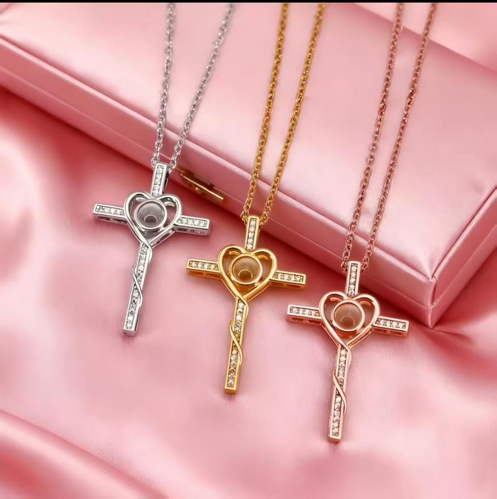 Cross-Projection Necklace with 100 Languages 'I Love You' Custom Photo Pendant - Perfect for Christmas & Valentine's Day