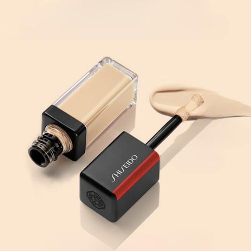 SHISEIDO Synchro Skin Correttore Auto-Rinfrescante 5,8ml