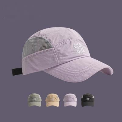 Berretti e cappelli – Berretti e cappelli con visiera