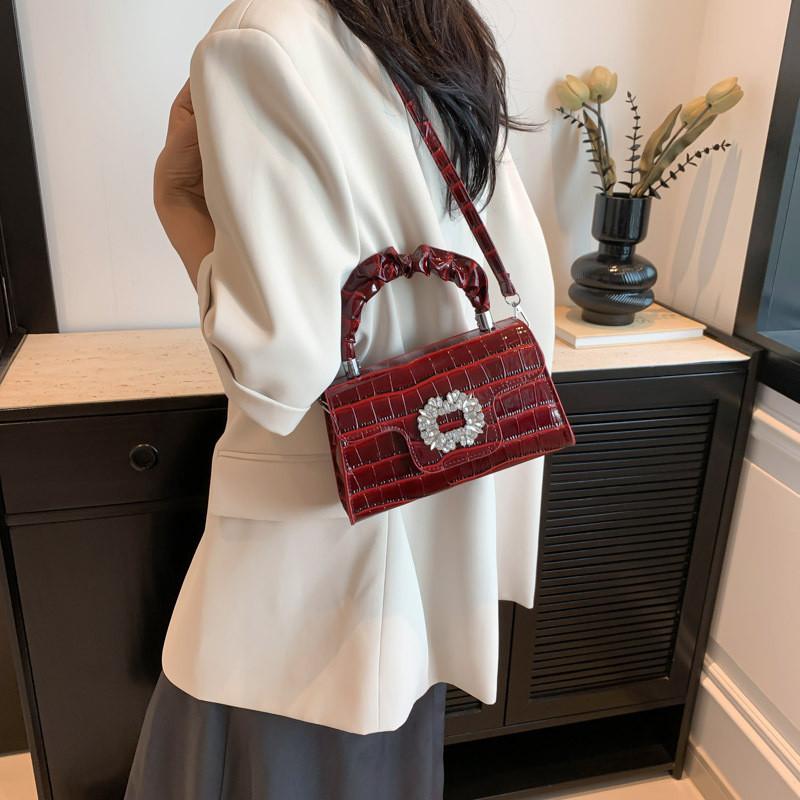 Chic Street Style Casual Handbag For Women Elegant Designer Shoulder Crossbody