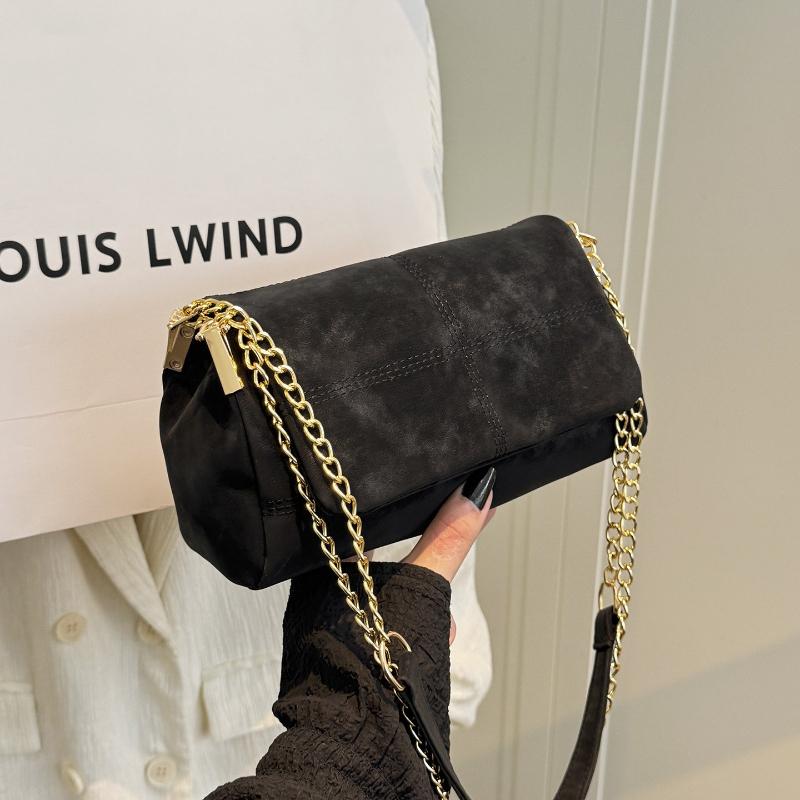 Women Crossbody Bags Fashi Vintage Chain Relaxed and Fashiable Simple Shoulder Bag Large Capacity Commuting Bags for Ladies
