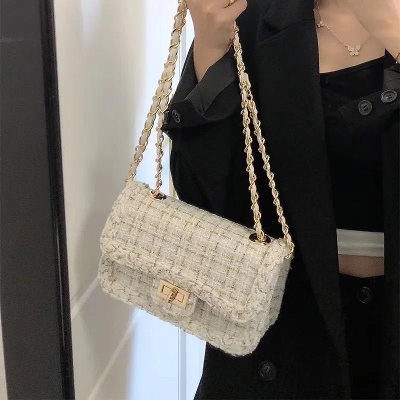 Spring and Autumn New Women's Underarm Bag Woolen Chain Bag Premium Single Shoulder Crossbody Bag Small Square Bag