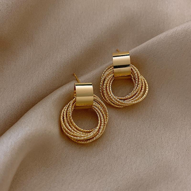 

Geometric Trendy Versatile Circle Earrings In Gold And Silver For Women золотой