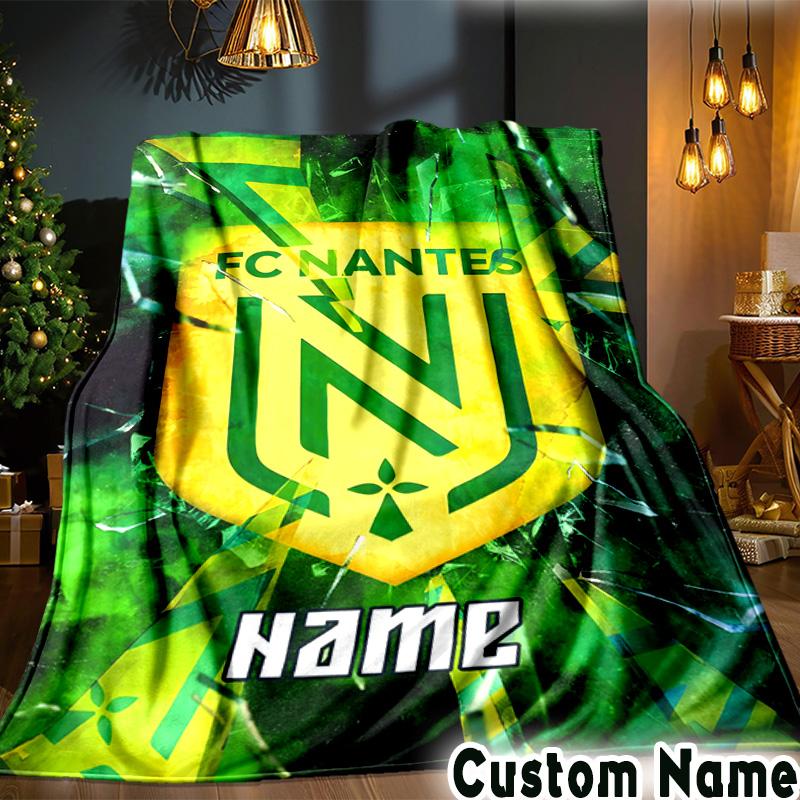 Custom Name Nantes Football Crest Throws Blanket Flannel Blankets for Couch Bed Gifts for Men Women Picnic blanket Christmas fan gifts