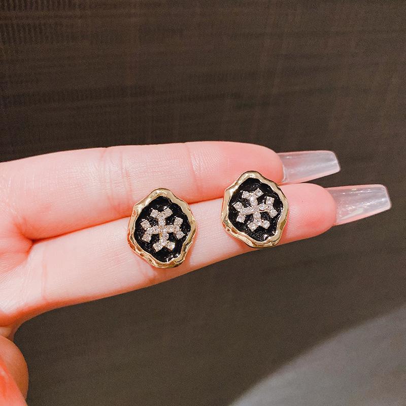 S925 Silbernadel Koreanische Geometrische Ohrringe: Herbst/Winter Exquisiter Stil für Frauen