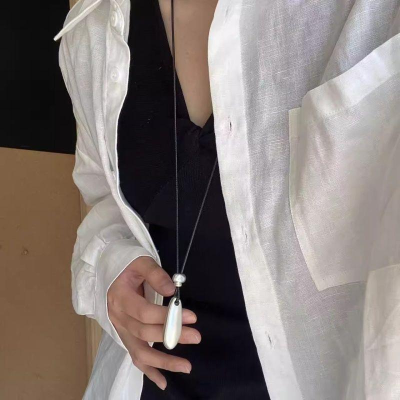 Minimalist Matte Metal Water Drop Pendant Necklace for Women Personality Wax Rope Long Adjustable Sweater Chain Design Jewelry