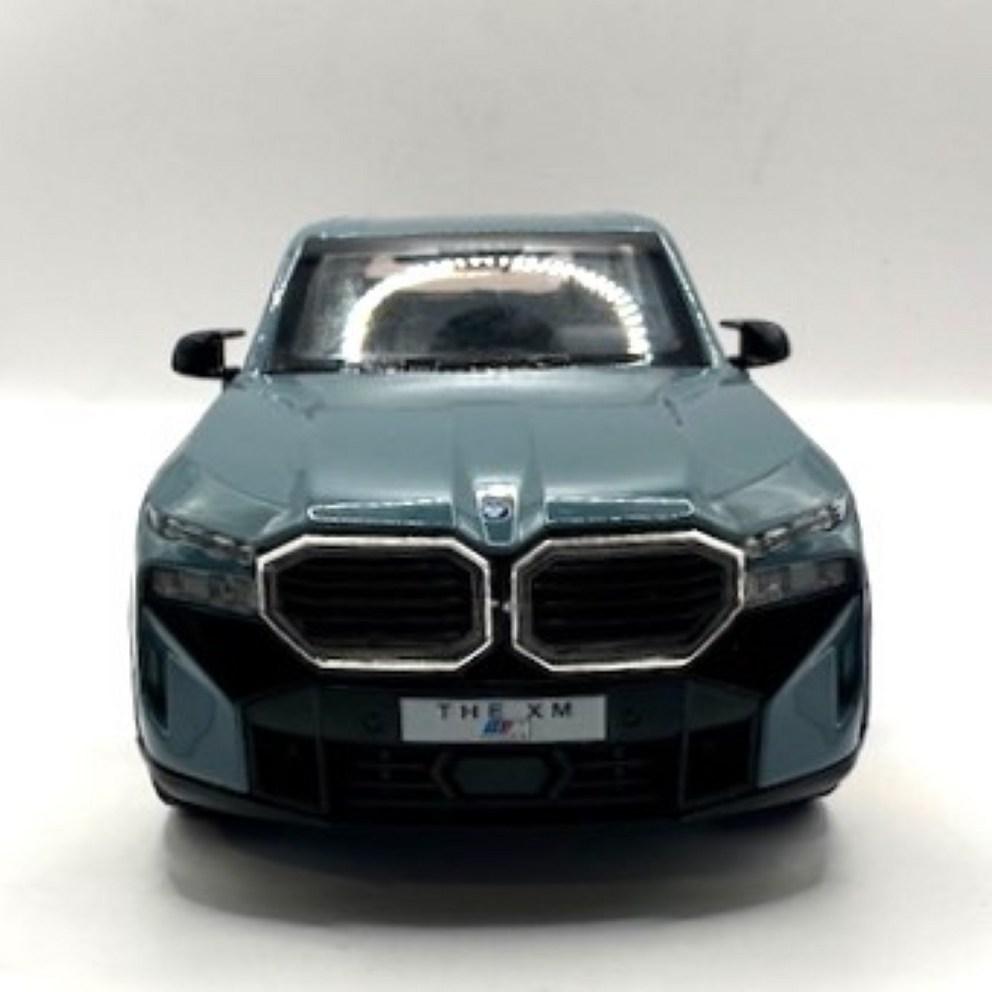 BMW XM SUV 1:24 Scale Diecast Model Car