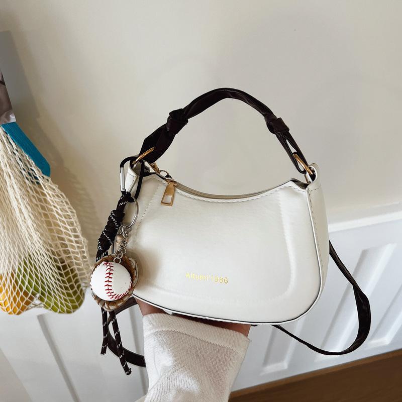 2025 summer new commuter beautiful fashion simple foreign style pendant personalized French retro shoulder handbag