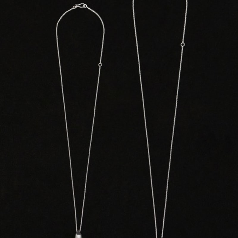 EEY Small Drop Necklace