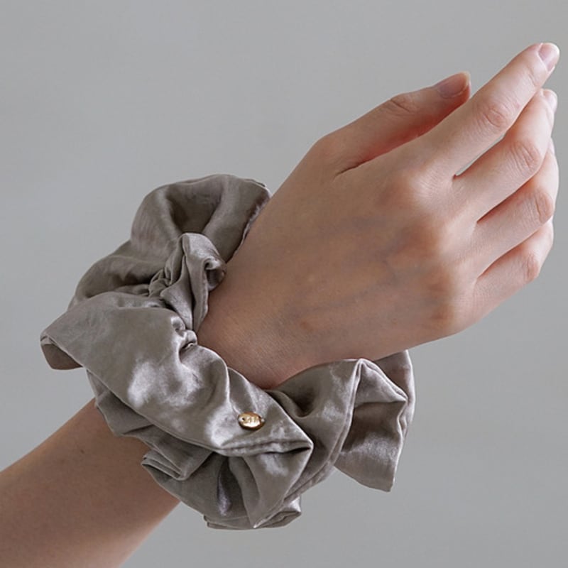 Se Twin Glossy Hårband [Nu Beige]