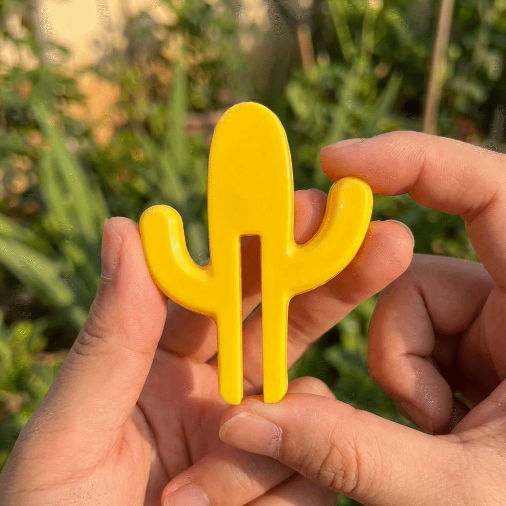 5PCS Multifunctional Cactus Door Clip Hooks Space Saving Plastic Shower Hooks Adjustable No Drilling Installation