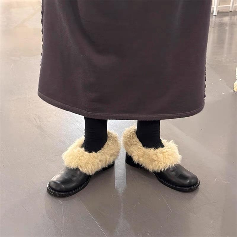 Fashion AIYUQI Women's Winter Loafers 2025 New Square Head Warm Female Winter Shoes  Fur Large-Size Casual Leather Women Shoes