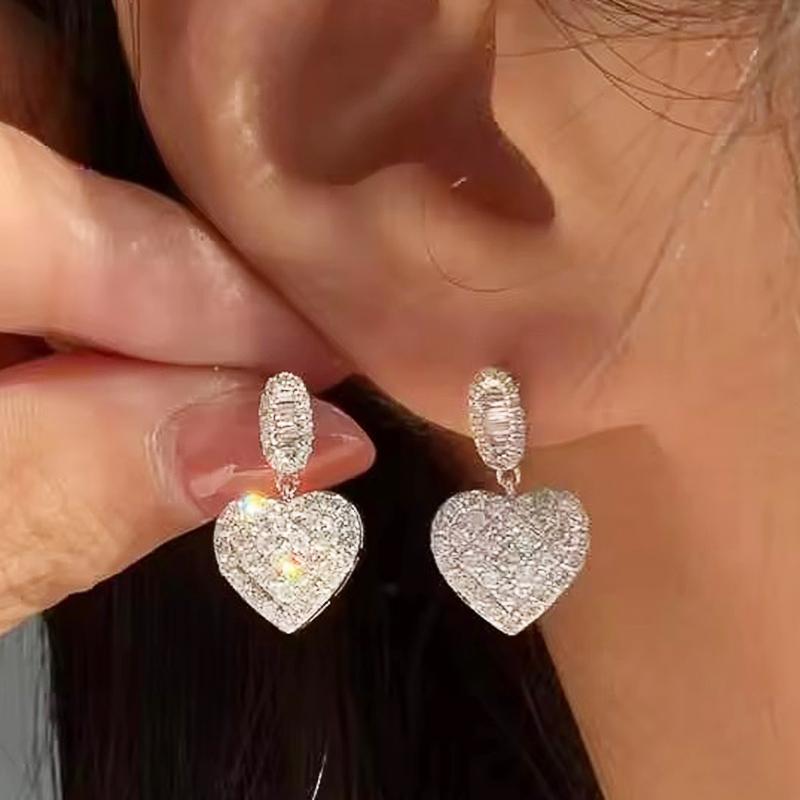 Huitan Luxury Love Heart Dangle Earrings Female Wedding Accessories Shiny Cubic Zirconia Ear Pendants Zircon for Engagement