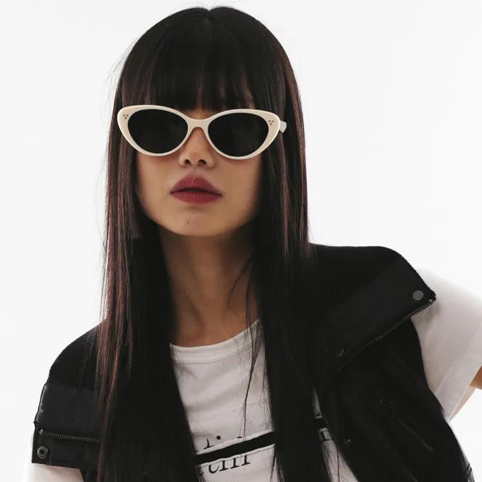 Cat Eye White