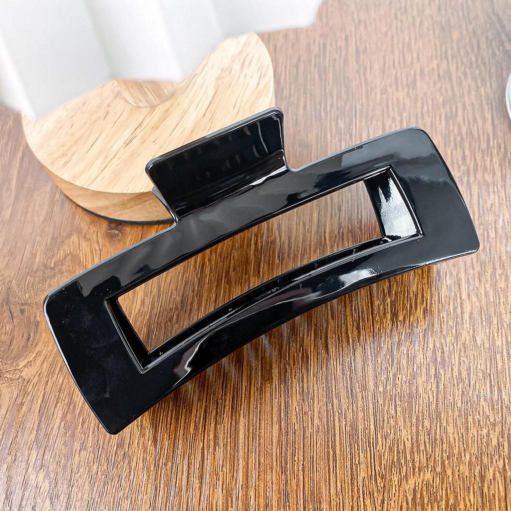 Korean Style Semi-Circular Transparent Hair Clip for Women's Updos - High-End Hollow Shark Clip