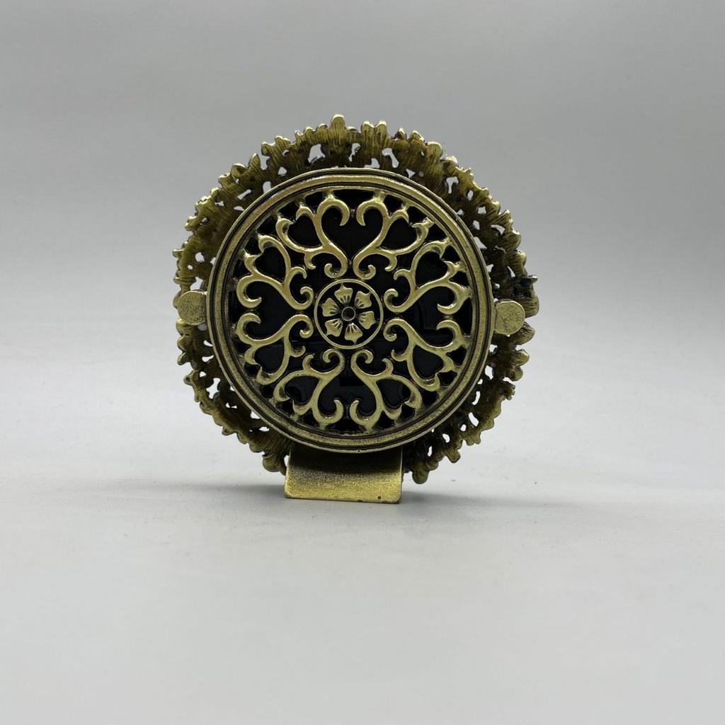 European Simple and Creative Enamel Desktop Clock Metal Ornaments Clock Decoration Household Table Clock Bedroom Alarm Clock