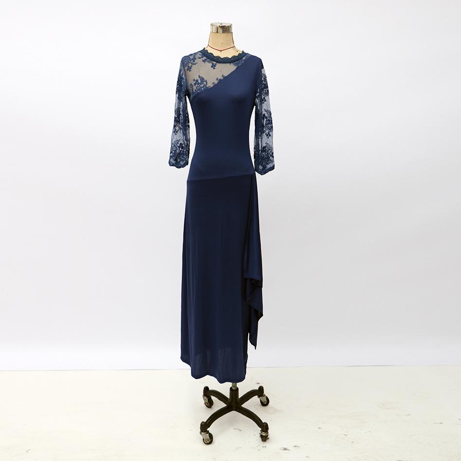 Elegant Lace See-Through Mid-Sleeve Wedding Dress