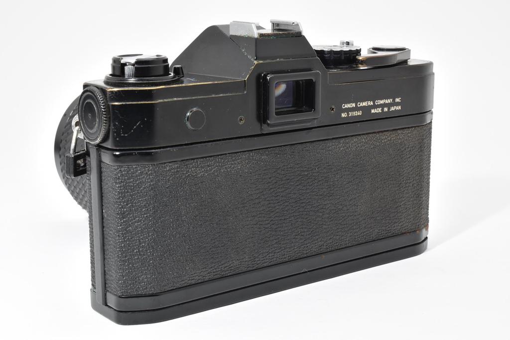[USED] Rare Canon FT QL Black SLR Film Camera W. FL 50mm F/1.4, Near Mint, From JAPAN