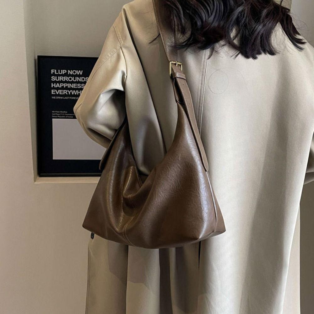 Solid Color Large Capacity Handbag Tote Bag Underarm Packs Casual Retro PU Tote Bag Office Worker