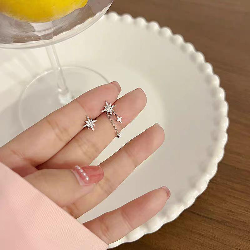 Silver Needle Elegant Diamond-encrusted Long Fringed Earrings Niche Temperament Versatile Earrings Simple Light Luxury High-end Earrings Women