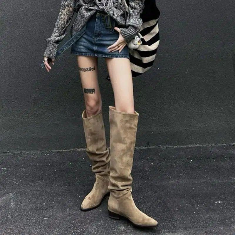 Knight Boots Women's 2025 Thick Heel Spring and Autumn Western Boots Medium Heel Tall Tube Thin Retro Thin Pleated Piled Boots