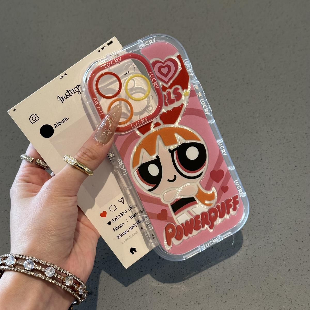 

Cute Little Policewoman for Apple 16 Feather Cream Phone Case for IPhone15promax Cartoon 14/13 For Apple X